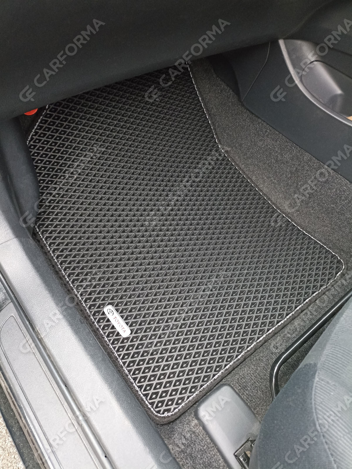 Коврики на Toyota Corolla Axio (E14) 2006&nbsp;-&nbsp;2012 в Таганроге