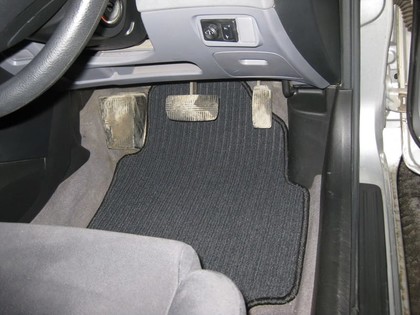 Ворсовые коврики на Nissan Primera (P12) 2001 - 2008 в Таганроге