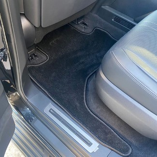 Ворсовые коврики на Lexus LX 600 и LX500d 2021 - 2025 в Таганроге