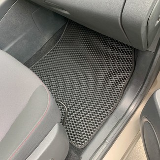 Коврики на Renault Scenic III 2009 - 2016 в Таганроге