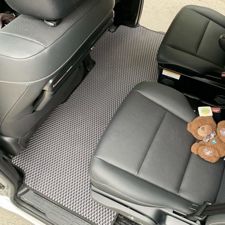 Ворсовые коврики на Toyota Esquire (R80) 2014 - 2021 в Таганроге