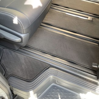 Ворсовые коврики на Toyota Hiace (H300) 2019 - 2025 в Таганроге