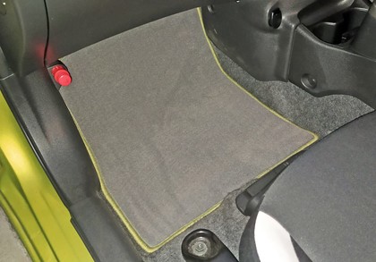 Ворсовые коврики на Nissan Note E-Power (E12) 2016 - 2020 в Таганроге