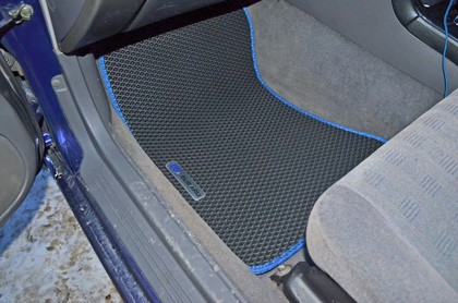 Коврики на Subaru Legacy III 1998 - 2003 в Таганроге