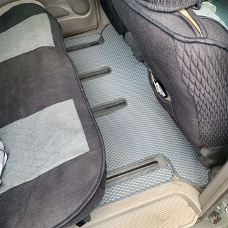 Коврики на Toyota Estima II 2000 - 2005 в Таганроге