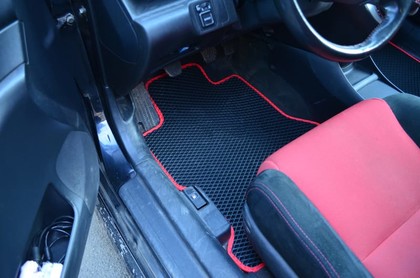 Ворсовые коврики на Honda Civic VII 3d 2001 - 2006 в Таганроге