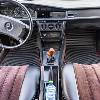 Ворсовые коврики на Mercedes 190 (W201) 1982 - 1993 в Таганроге