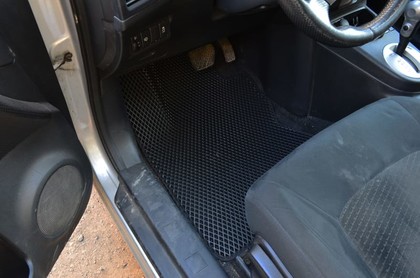 Ворсовые коврики на Nissan X-Trail II 2007 - 2015 в Таганроге