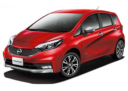 Ворсовые коврики на Nissan Note E-Power (E12) 2016 - 2020 в Таганроге