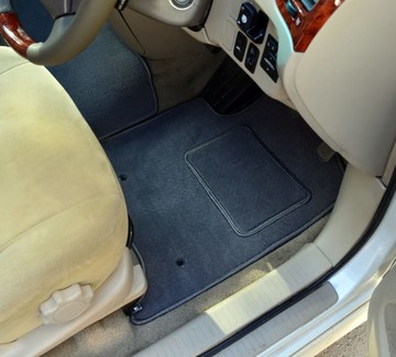 Ворсовые коврики на Toyota Ipsum II 2001 - 2009 в Таганроге