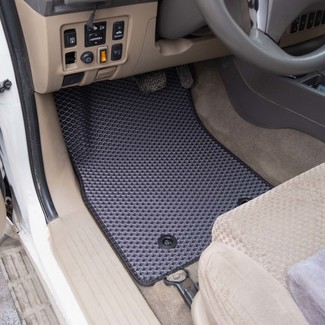 Ворсовые коврики на Toyota Fortuner I 2004 - 2015 в Таганроге