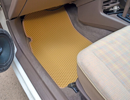 Коврики на Toyota Cynos (L50) 1995 - 1999 в Таганроге