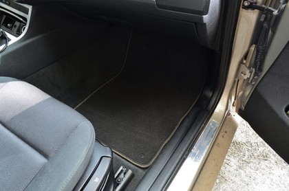 Ворсовые коврики на BMW X3 (E83) 2003 - 2011 в Таганроге