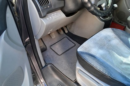 Ворсовые коврики на Hyundai H1 II 2007 - 2022 в Таганроге