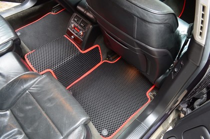 Ворсовые коврики на Audi A8 (D3) 2002 - 2010 в Таганроге