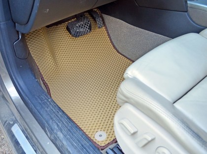 Ворсовые коврики на Audi A6 (C6) 2004 - 2011 в Таганроге