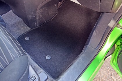 Ворсовые коврики на Mazda 2 2007 - 2015 в Таганроге
