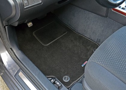 Ворсовые коврики на Toyota Camry (XV50) 2011 - 2018 в Таганроге