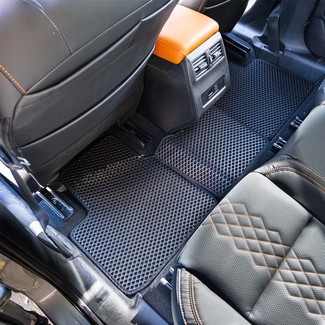 Ворсовые коврики на Mitsubishi Outlander IV 2021 - 2025 в Таганроге