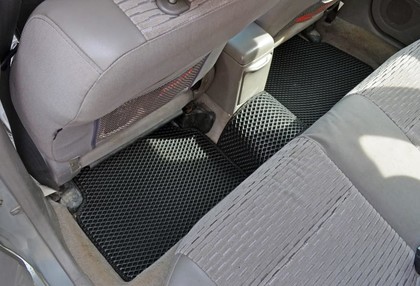 Ворсовые коврики на Subaru Forester II 2002 - 2008 в Таганроге