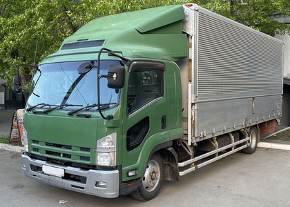 Ворсовые коврики на Isuzu Forward V широкая кабина 2007 - 2025 в Таганроге