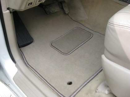 Ворсовые коврики на Lexus LX 470 1997 - 2007 в Таганроге