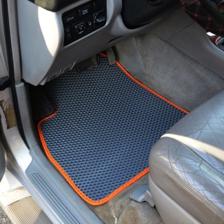 Ворсовые коврики на Toyota Land Cruiser 100 1998 - 2007 в Таганроге
