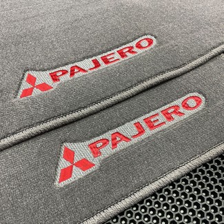 Ворсовые коврики на Mitsubishi Pajero II 1990 - 2000 в Таганроге