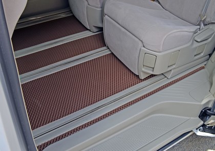 Коврики на Toyota Estima III 2006 - 2019 в Таганроге