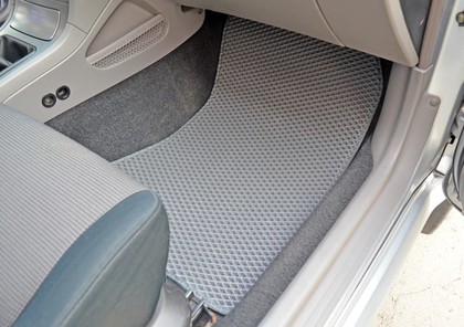 Ворсовые коврики на Subaru Forester II 2002 - 2008 в Таганроге