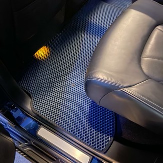 Ворсовые коврики на Infiniti QX80 2013 - 2025 в Таганроге