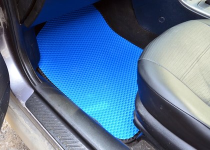 Ворсовые коврики на Mazda Atenza 2002 - 2007 в Таганроге
