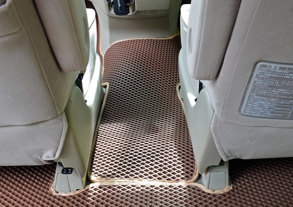 Коврики на Toyota Estima III 2006 - 2019 в Таганроге