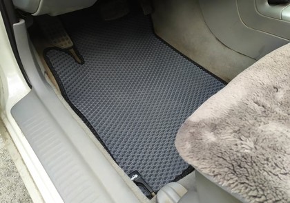 Ворсовые коврики на Mitsubishi Galant VIII 1996 - 2005 в Таганроге