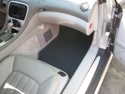 Ворсовые коврики на Mercedes SL (R230) 2001 - 2011 в Таганроге