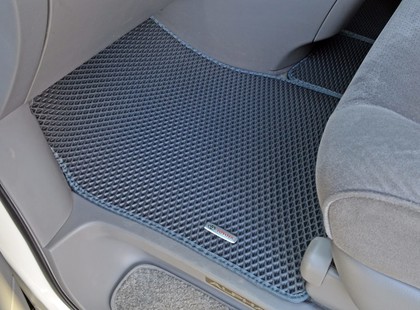 Ворсовые коврики на Toyota Alphard (H10) 2002 - 2008 в Таганроге