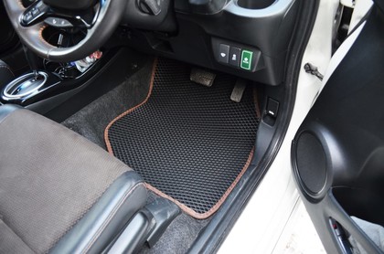 Коврики на Honda Fit Shuttle 2011 - 2015 в Таганроге