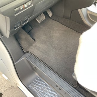 Ворсовые коврики на Toyota Hiace (H300) 2019 - 2025 в Таганроге