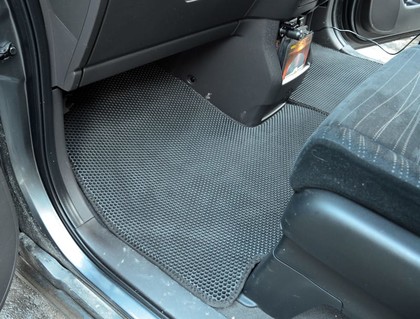 Ворсовые коврики на Honda StepWGN V 2015 - 2022 в Таганроге