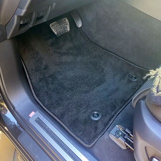 Ворсовые коврики на Lexus LX 600 и LX500d 2021 - 2025 в Таганроге