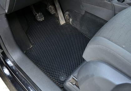 Ворсовые коврики на Volkswagen Touran 2003 - 2015 в Таганроге