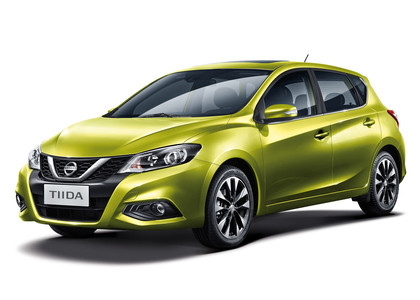 Ворсовые коврики на Nissan Tiida (C13) 2015 - 2025 в Таганроге