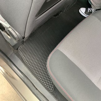 Коврики на Renault Scenic III 2009 - 2016 в Таганроге