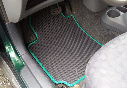 Ворсовые коврики на Toyota Echo 1999 - 2006 в Таганроге