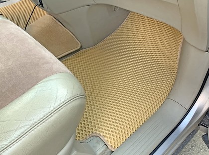 Ворсовые коврики на Toyota Previa (XR30, XR40) 2000 - 2007 в Таганроге
