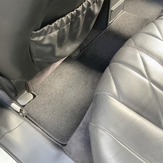 Ворсовые коврики на Infiniti QX70 2013 - 2019 в Таганроге
