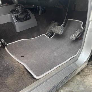 Ворсовые коврики на Toyota Land Cruiser Prado 70 1984 - 2025 в Таганроге