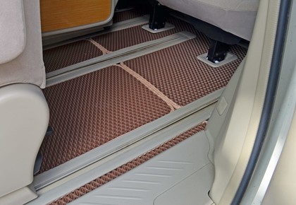Коврики на Toyota Estima III 2006 - 2019 в Таганроге