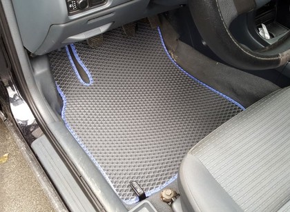 Ворсовые коврики на Nissan Almera Classic (B10) 2006 - 2013 в Таганроге