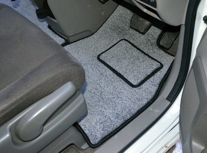 Ворсовые коврики на Honda StepWGN V 2015 - 2022 в Таганроге